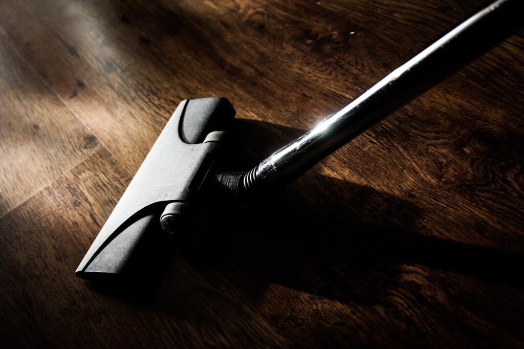 vacuum-cleaner-268161_1280